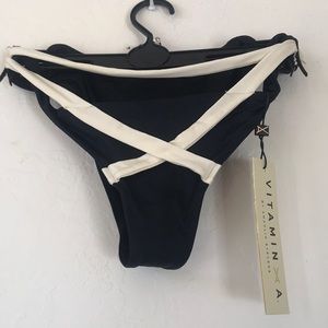 Vitamin A by Amahlia Stevens Bikini Botton NWT